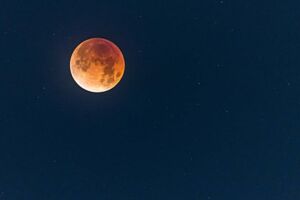 News: Get ready for the Blood Moon