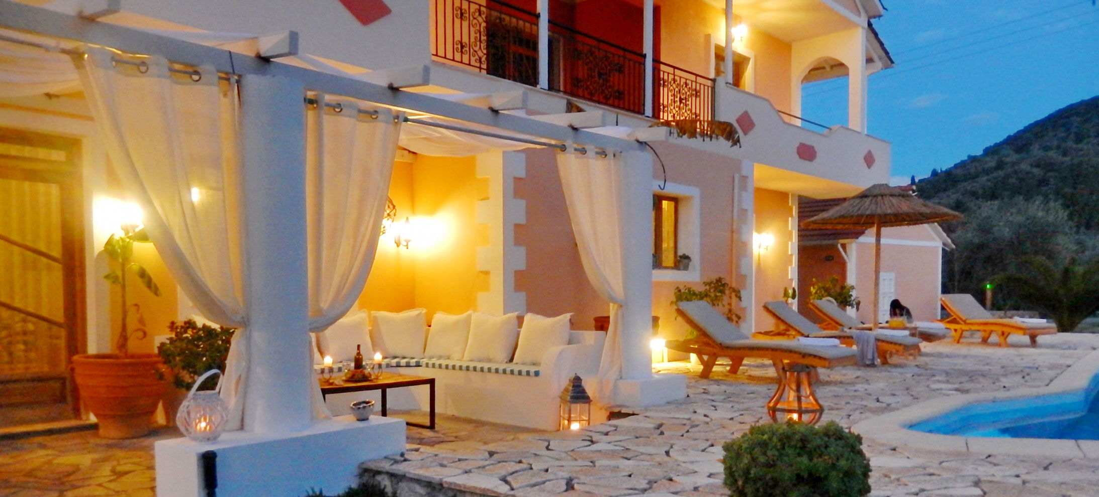 Romantic night at luxery Villa Aliki Vasiliki Greece
