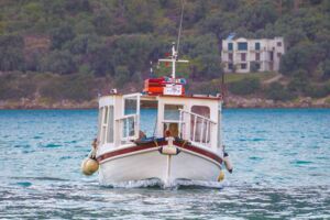 Take a leisurely boat ride to Agiofili beach. From Vasiliki to Agiofili.